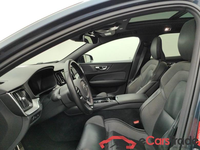 VOLVO V60 - 2018 2.0 T6 TE 253 AWD R-Design PHEV (EU6d-T.) 5d #3