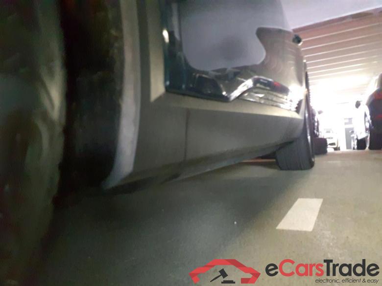 Audi 55 quattro basis E-tron #6