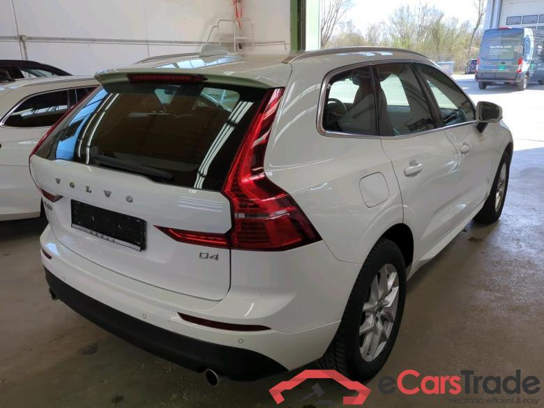 Volvo XC60 ´17 XC60 Momentum Pro 2WD 2.0 D4 140KW AT8 E6dT #2