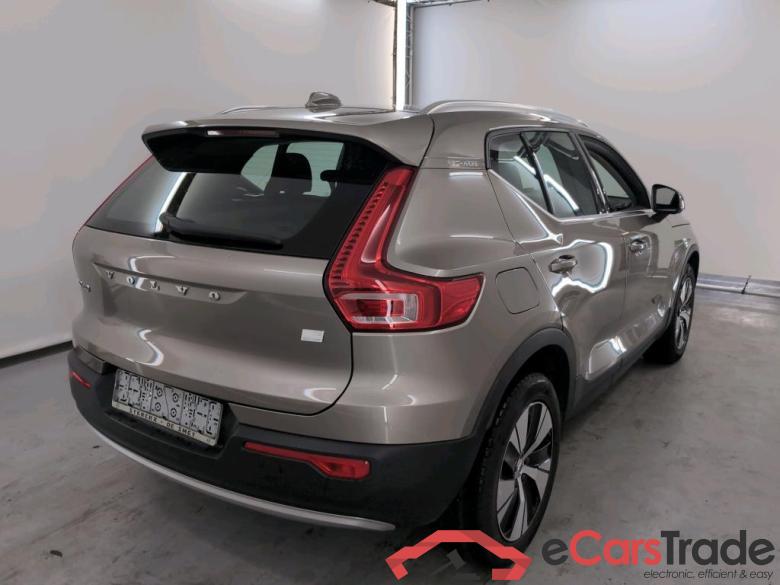 VOLVO XC40 1.5 T5 RECHARGE GEARTR. INSCRIPTION EXPR Park Assist Tire kit #4