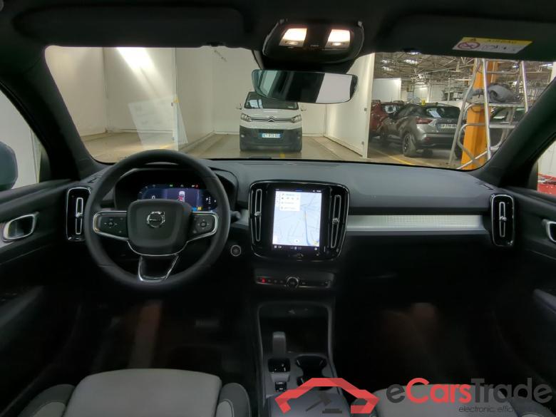 Volvo  XC40 Momentum 2WD 2.0 #5