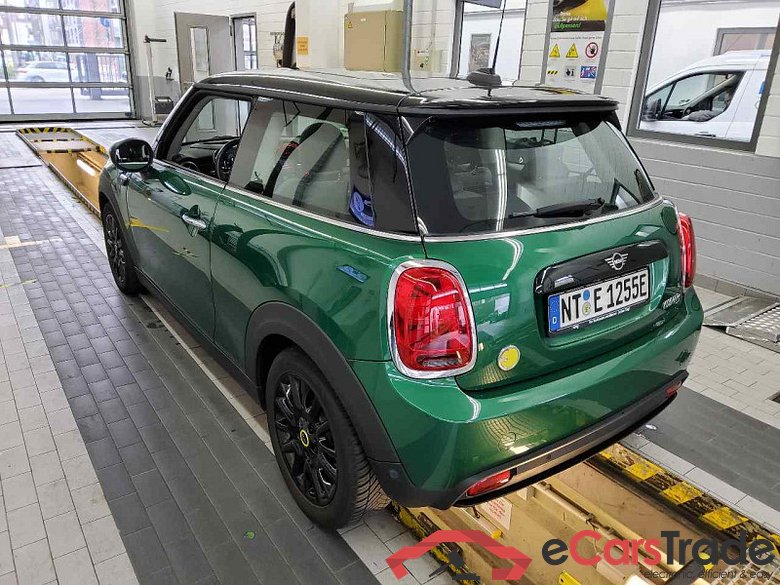 MINI Mini 3-trg. (F56)(2013->) DE - LimS3 SE, Cooper SE Classic Trim, (Facelift 2) 2021 - 2024 #4