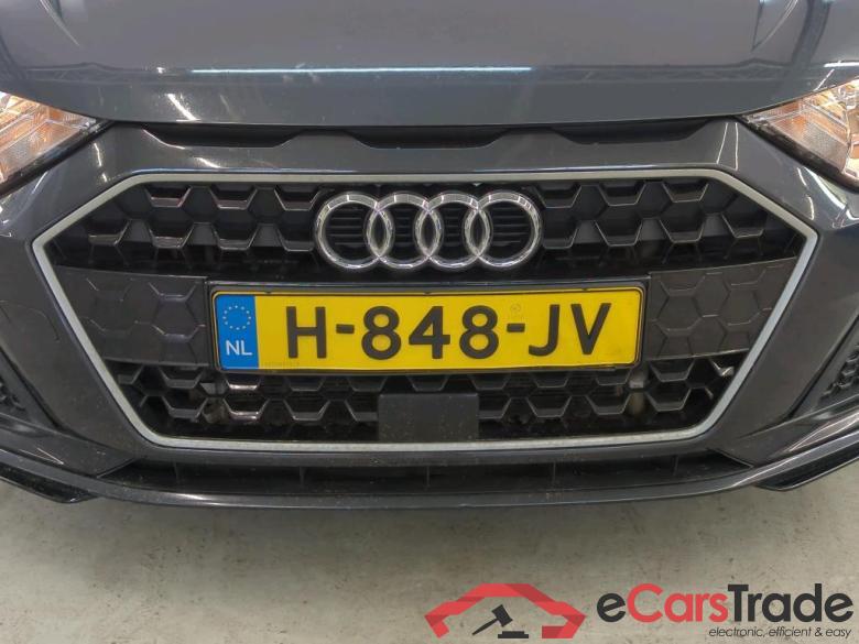 Audi A1 SB '18 Audi A1 Sportback 25 TFSI S tronic epic 5d #5