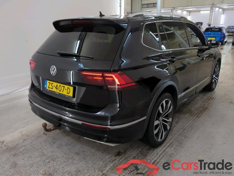 Volkswagen Tiguan Allspace '17 Volkswagen Tiguan Allspace 1.5 TSI DSG Highline Business R 5d #2