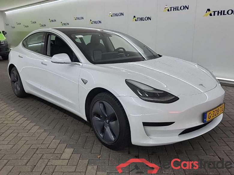 Tesla Model 3 Standard Range Plus RWD 4D 211kW #2