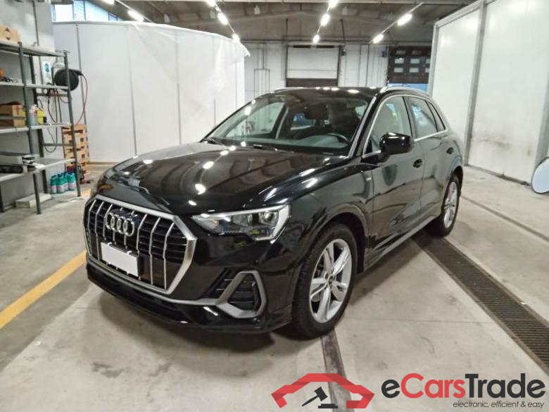 Audi 92 AUDI Q3 / 2018 / 5P / SUV 35 TDI S TRONIC S LINE EDITION