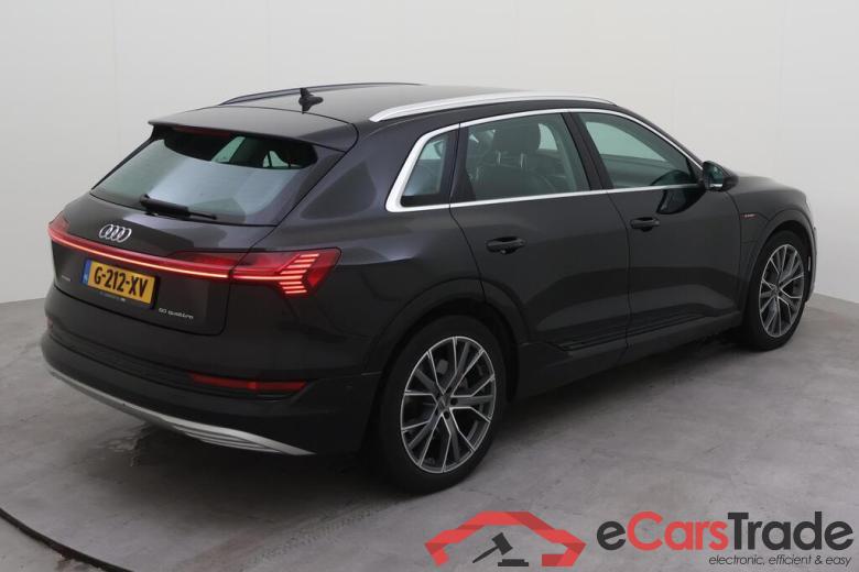 AUDI e-tron  #5