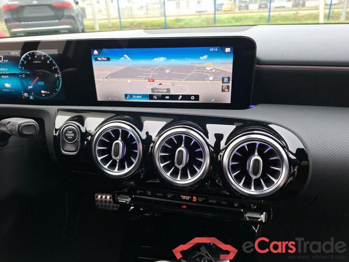 Mercedes A 250e Hybrid AMG Night Aut. LED-Xenon Widescreen Ambient Navi 1/2 Sport-Leather-Alcantara KeylessGo Camera Klima PDC ... #6