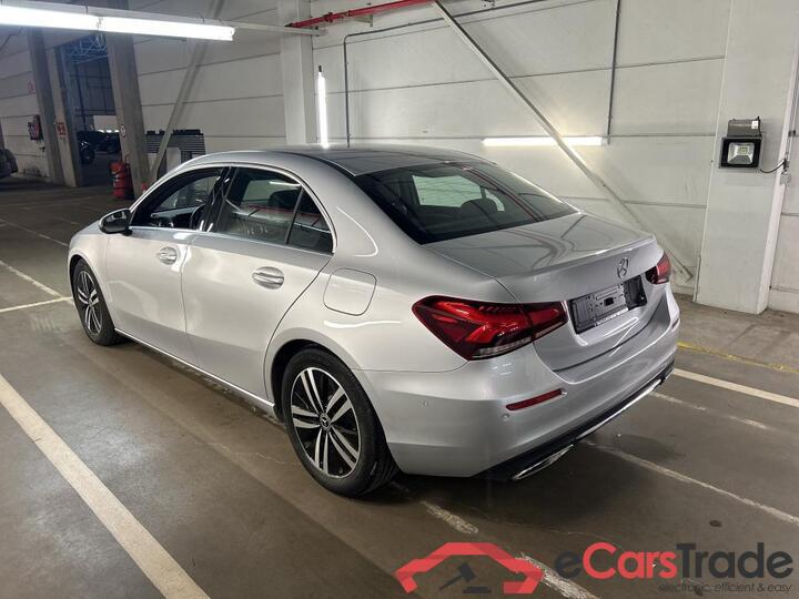 Mercedes A-Klasse Limousine A-Klasse Limousine A 180d DCT Business Solution 85kW/116pk  4D/P Auto-8 #3