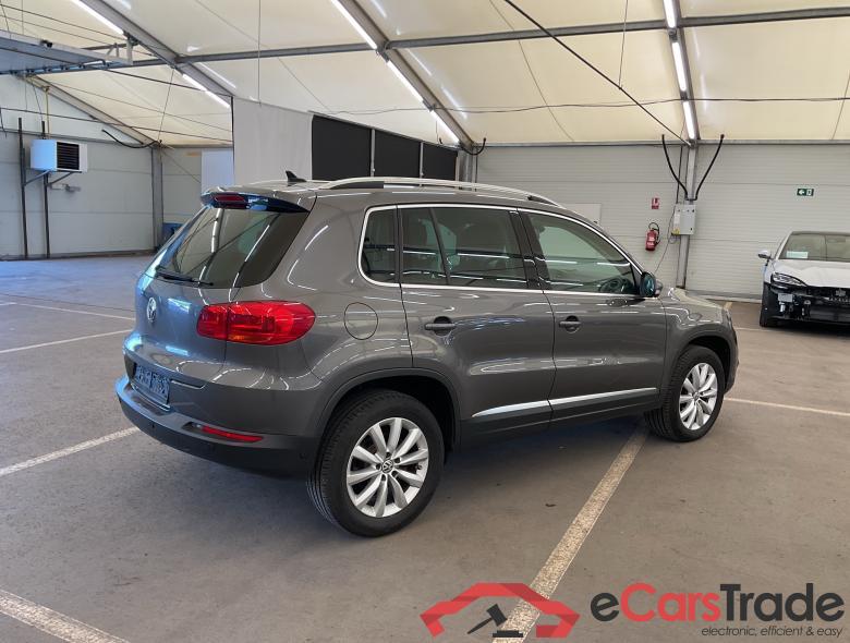 VOLKSWAGEN Tiguan Tiguan Sport & Style 2.0 TDI SCR 4MOTION BlueMotion Technology 135 kW (184 ch) 7 vitesses DSG #2