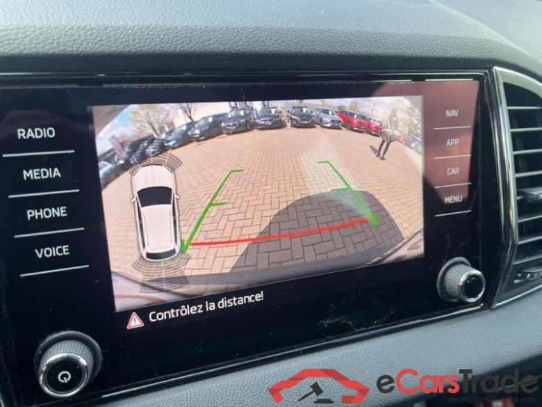 Skoda Karoq Style 1.0 TSI Pano LED Navi Camera Klima PDC ... #5