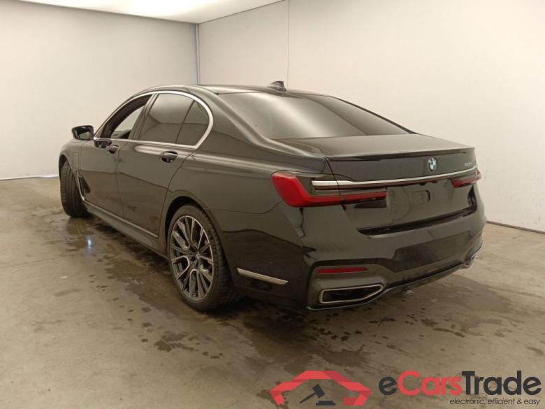 BMW 7 Reeks Berline 745e 4d #3