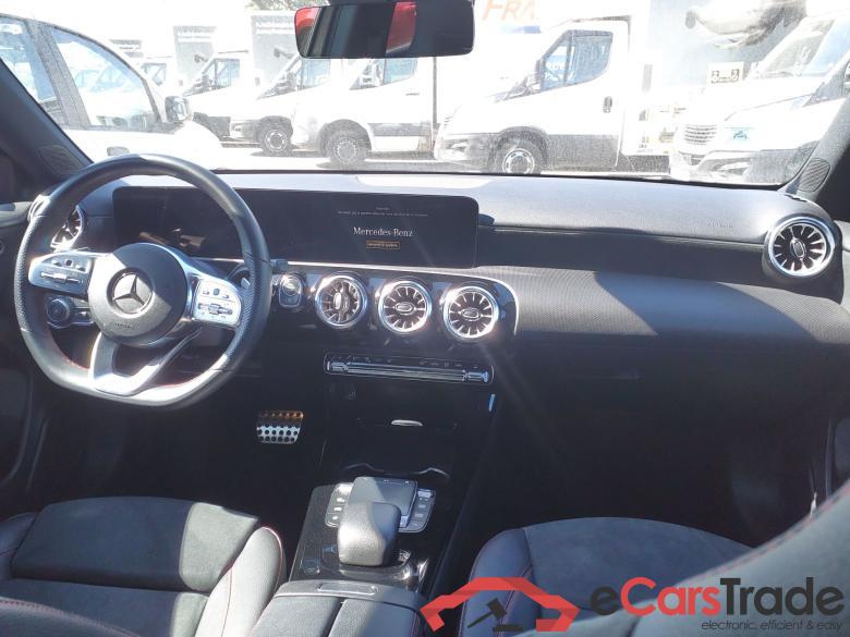 MERCEDES-BENZ A 200 D AMG LINE #4