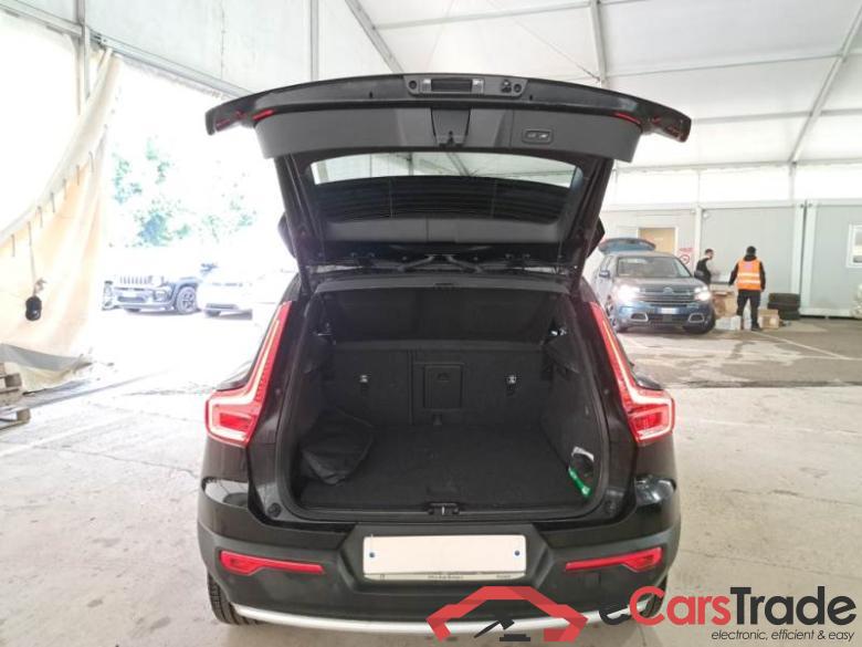 Volvo 11 VOLVO XC40 / 2021 / 5P / SUV T4 RECHARGE PLUG-IN AUTO CORE #5