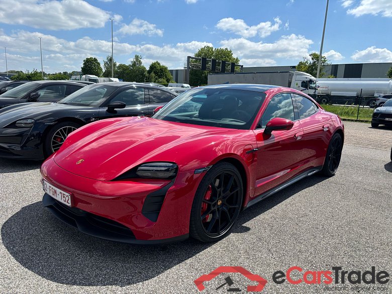 PORSCHE Taycan Taycan GTS (MY22)