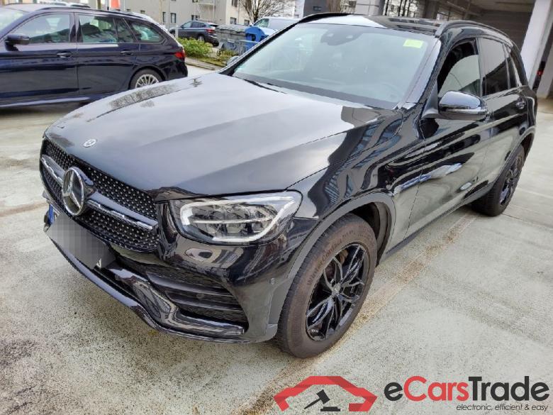 Mercedes GLC ´15 GLC -Klasse GLC 300 de 4Matic (253.911)AMG 2.0 AMG Line 225KW AT9 E6d #1