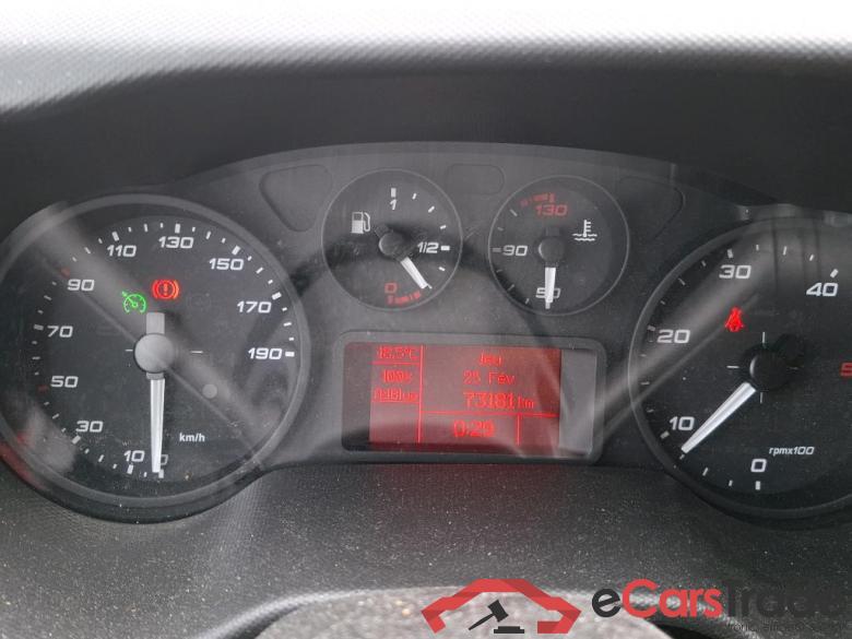 Iveco (+)3.0 35S15H 4100 LEAF IVECO Daily VU 2p Châssis cabine (+)3.0 35S15H 4100 LEAF #6