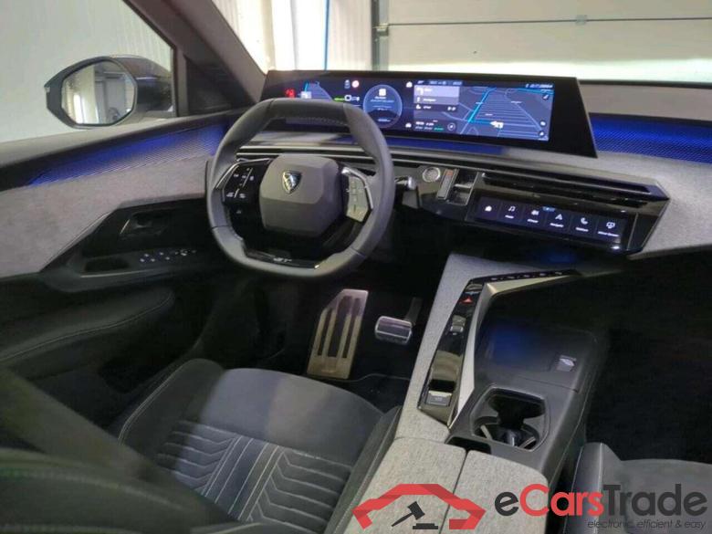 PEUGEOT e-3008 GT 73 kWh #3