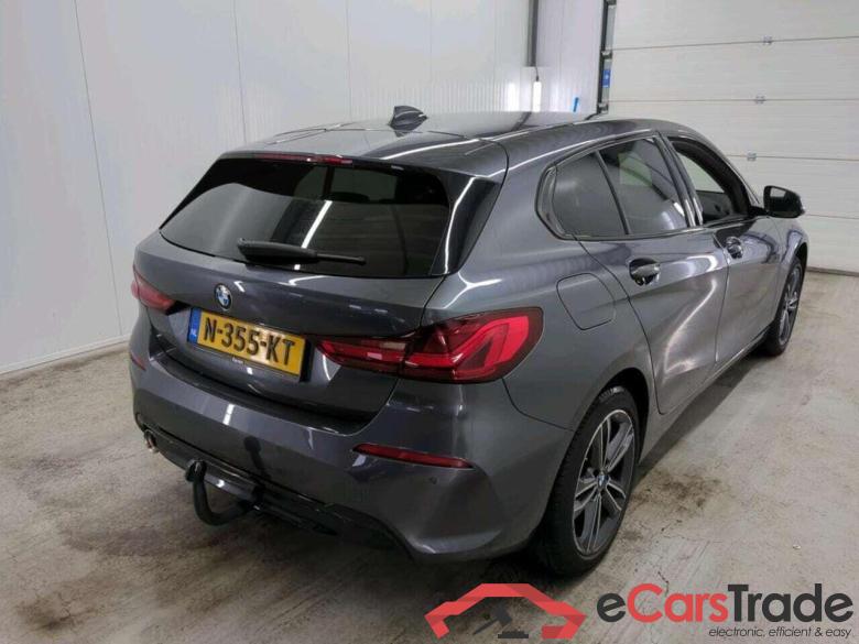 BMW 1-serie 118i Bns Edition #2
