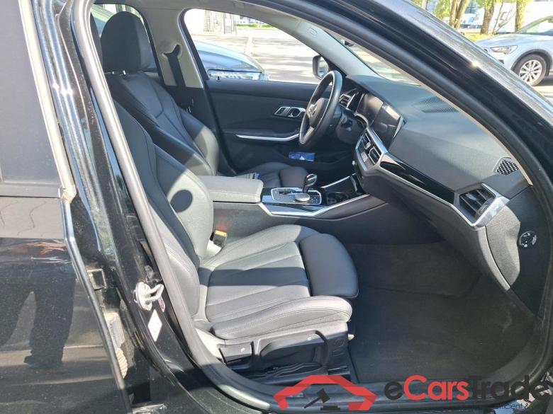 BMW - BMW 3 BERLINE 318iA 156PK Advantage Pack Business Plus With Heated Seats & Driving Assistant Professional * PETROL * #3