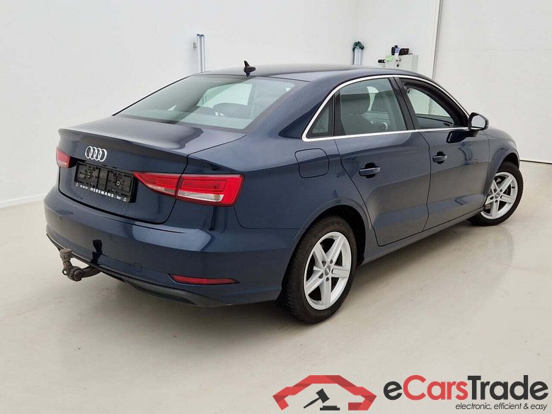 Audi A3 Limousine 2.0 35 TDi Aut. Xenon Virtual Navi KeylessGo Camera Klima PDC ... #3