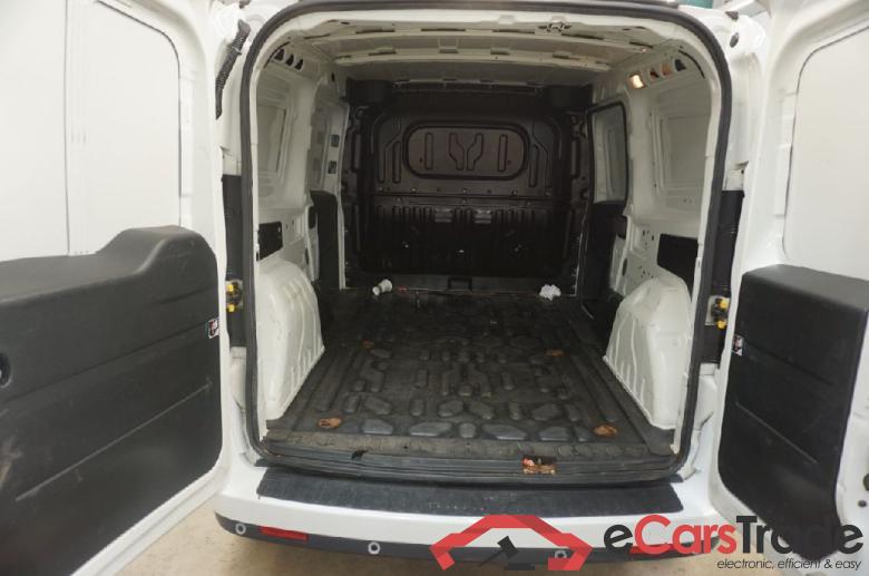 Fiat _Doblo Cargo ´15 Doblo Cargo / Pritsche SX Maxi Kasten 1.6 Multijet 74KW MT6 E6 #5
