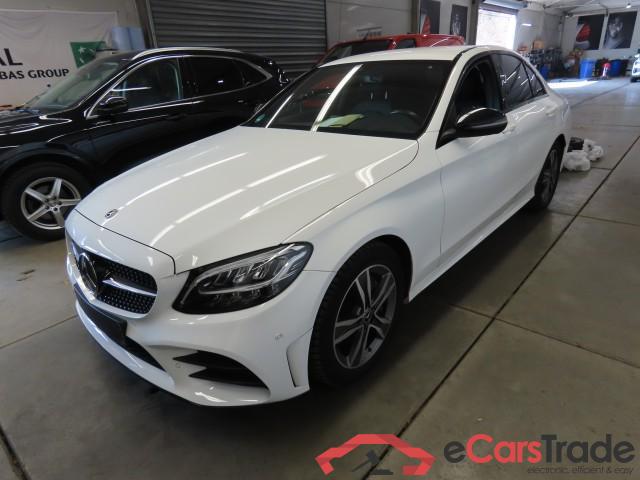 Mercedes C-Klasse - alt MERCEDES-BENZ C-Klasse C 220 d 4Matic 9G-TRONIC AMG Line 4d 143kW #1