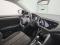 preview Volkswagen T-Roc #2