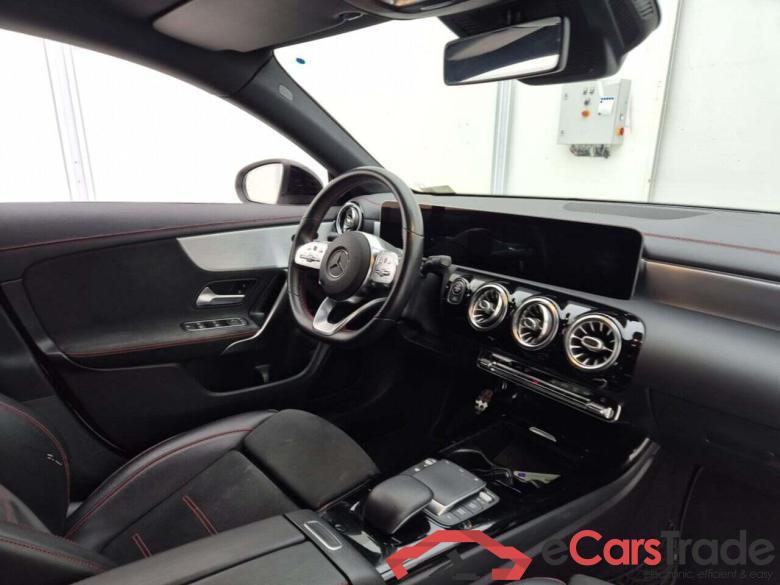 MERCEDES-BENZ CLA-klasse 180d Bns Solution AMG DCT #3