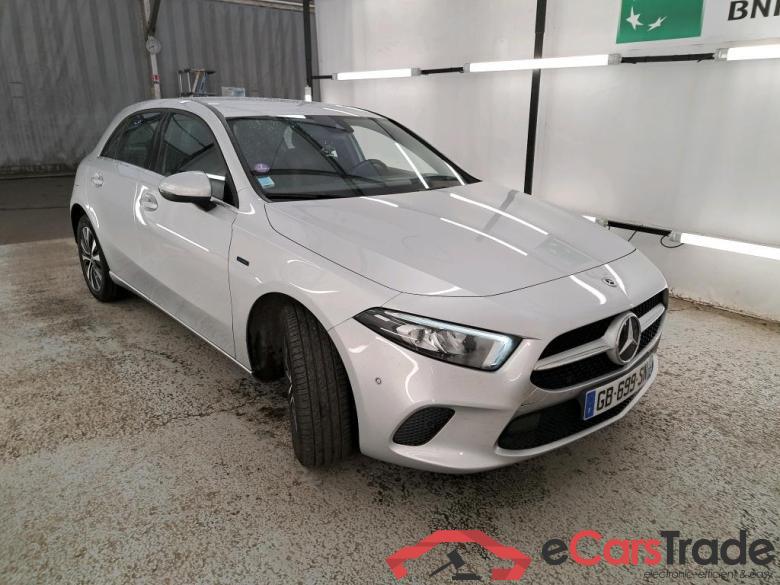 Mercedes A 250 e Business Line 8G-DCT MERCEDES-BENZ Classe A Compact / 2018 / 5P / Berline A 250 e Business Line 8G-DCT / VO RECONDITIONNE - PHOTOS AVANT RECONDITIONN #4