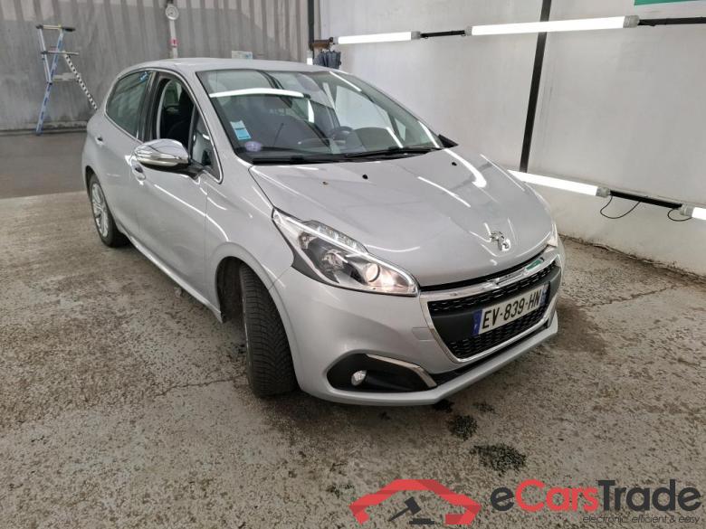Peugeot  208 Allure 1.2 PureTech 80CV BVM5 E6 #4