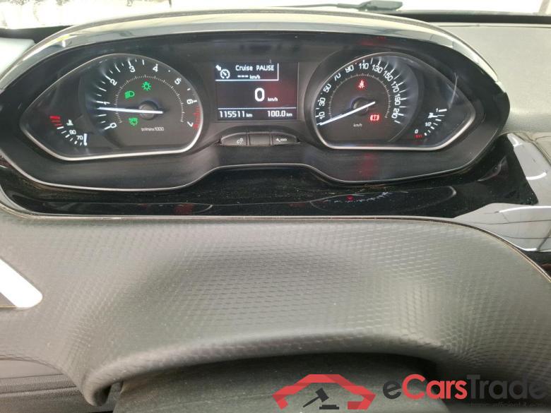 Peugeot  208 Allure 1.2 PureTech 80CV BVM5 E6 #6