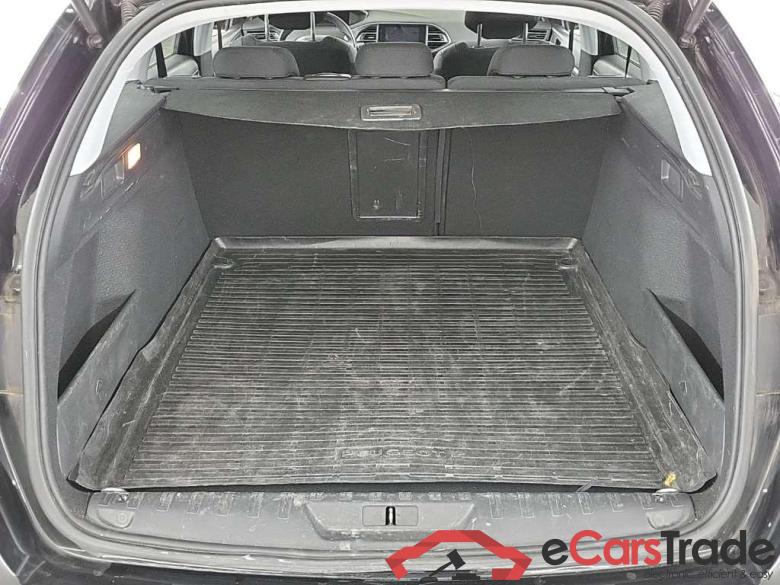 PEUGEOT 308 SW Allure 1.2 Puretech 130 5D 96kW #5