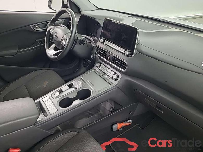 HYUNDAI Kona Comfort Smart Electric 64 kWh 5D #6