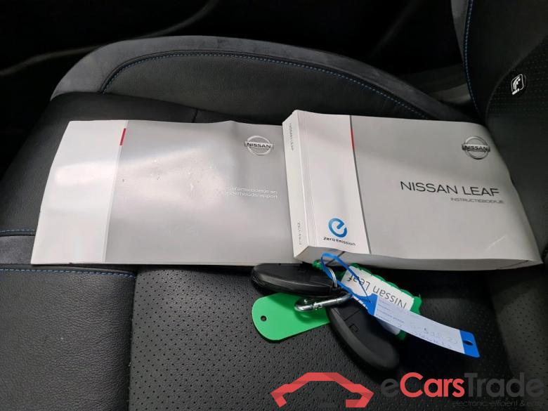 Nissan Leaf '17 BEV Nissan Leaf TEKNA e+ 59kWh 5d #4