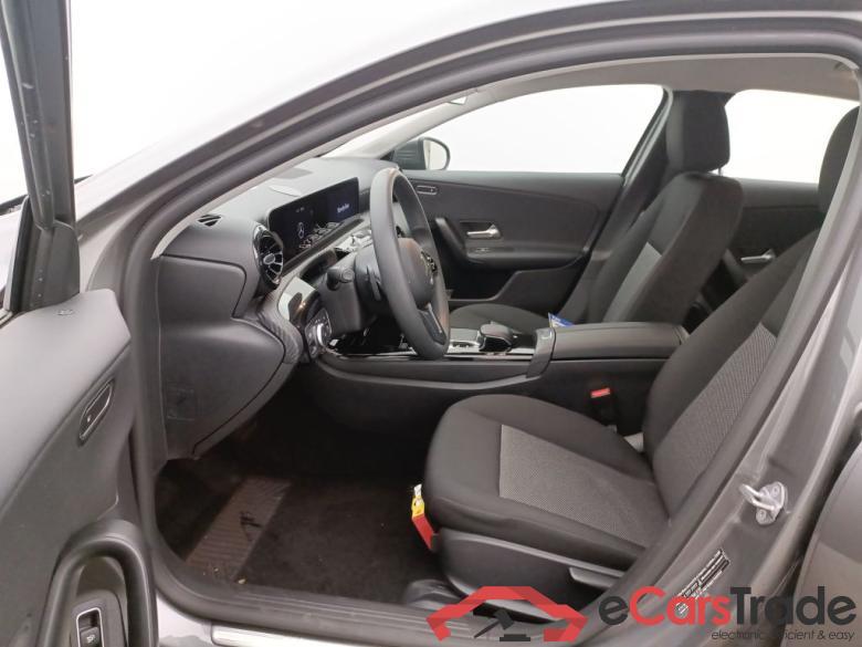 Mercedes-Benz A-Klasse Limousine A 180 d DCT 4d #6