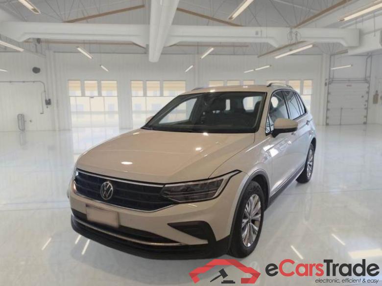 Volkswagen 5 VOLKSWAGEN TIGUAN / 2020 / 5P / SUV 1.5 TSI ACT 96KW LIFE #1