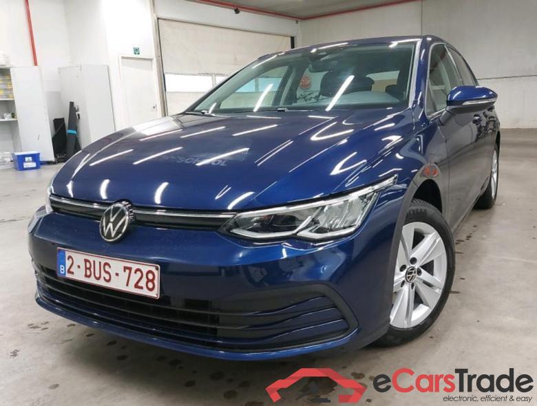 Volkswagen Golf 1.0 TSI Life LED Virtual Ambient Navi KeylessGo Camera Klima PDC ... #1