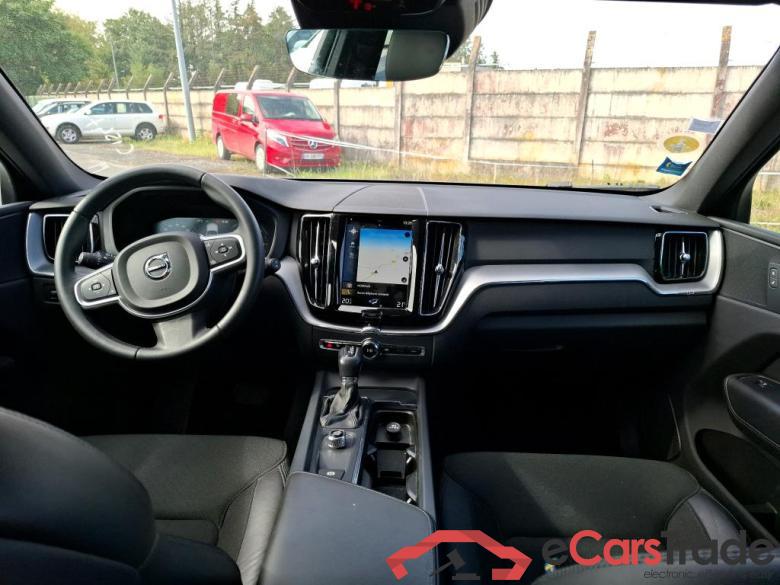 Volvo D4 AdBlue 190 GearTronic 8 Initiate EdSP VOLVO XC60  2017  5P  SUV D4 AdBlue 190 GearTronic 8 Initiate EdSP #5