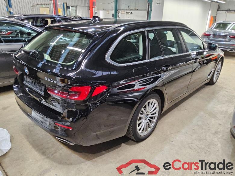 BMW 5-Serie ´16 Baureihe 5 Touring 530 e xDrive 2.0 215KW AT8 E6d #3