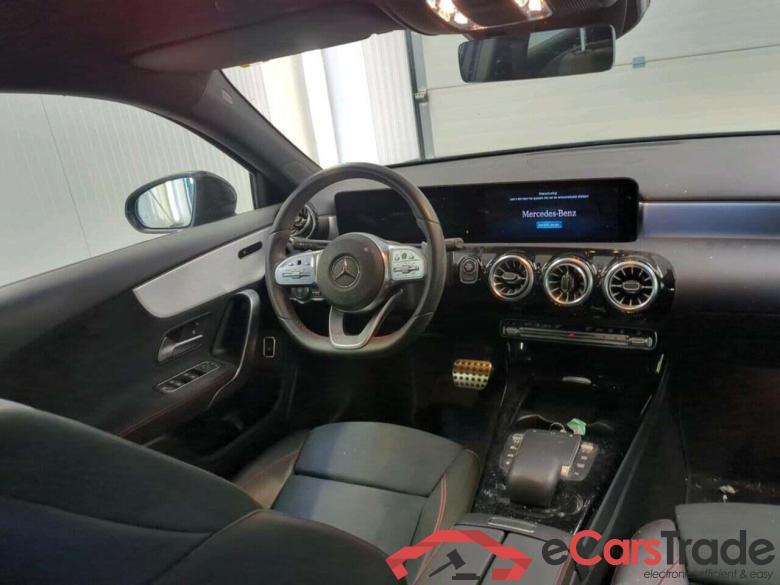 MERCEDES-BENZ A-klasse 250 e Bns Sol. AMG #3