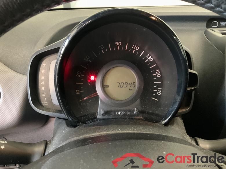 PEUGEOT 108 1.0 e-VTi Active #6
