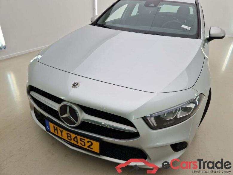 MERCEDES-BENZ A-KLASSE SEDAN 180D BUSINESS SOLUTION DCT #4