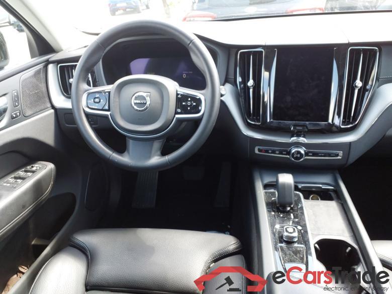 VOLVO XC60 2.0 T6 4WD 253 ch + 145 ch Ultimate #4