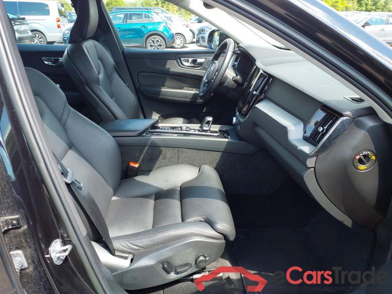 VOLVO XC60 2.0 T6 4WD 253 ch + 145 ch Ultimate #5