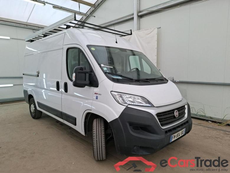 Fiat 3.3 M H2 2.3 Multijet 130 Pack Pro Nav FIAT Ducato / 2014 / 4P / Fourgon tôlé 3.3 M H2 2.3 Multijet 130 Pack Pro Nav #4