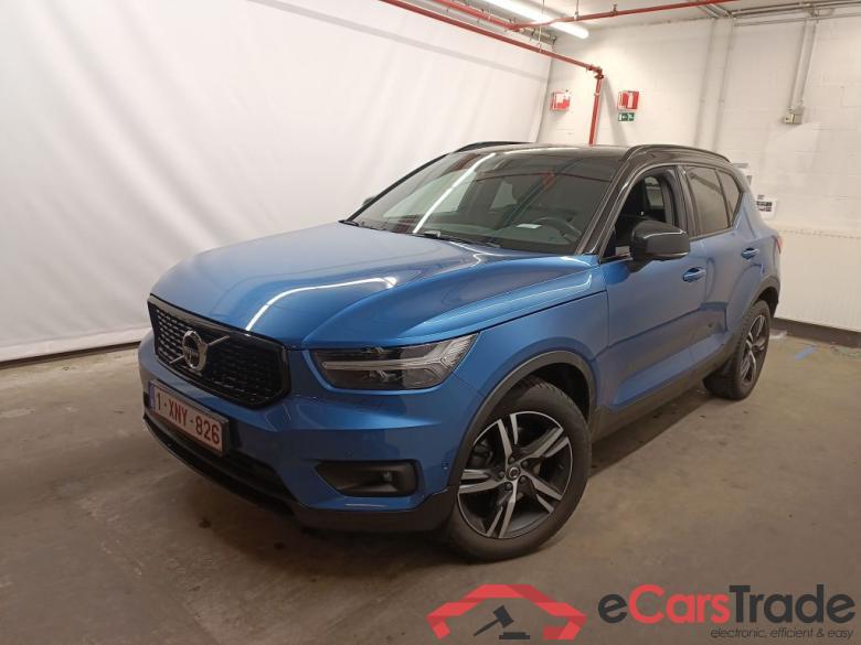 Volvo XC40 D4 AWD Geartronic R-Design 5d #3
