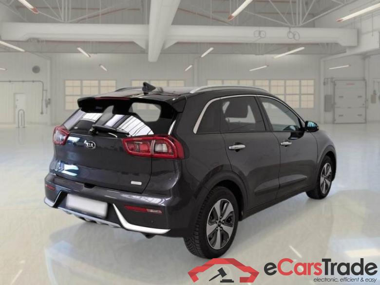 Kia 3 KIA NIRO / 2016 / 5P / BERLINA 1.6 HEV GDI STYLE DCT #2
