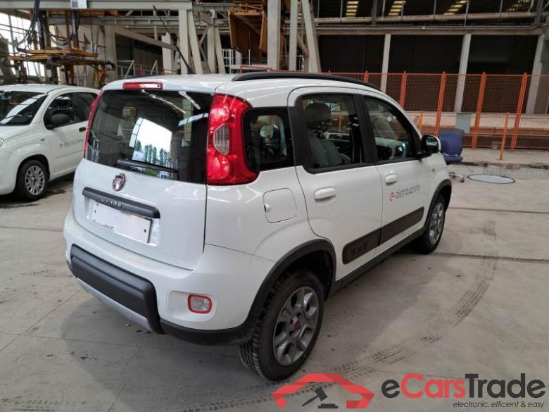 Fiat 1.34X4ENEL FIAT PANDA 2016 5P BERLINA 1.3 MJT 95CV SeS E6 4X4 #2