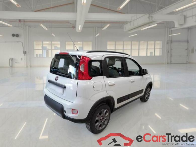 Fiat 1.34X4ENEL FIAT PANDA 2016 5P BERLINA 1.3 MJT 95CV SeS E6 4X4 #2